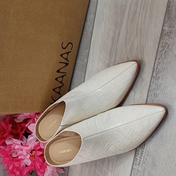 KAANAS Brunello NIB Anthropologie - Picture 2 of 8